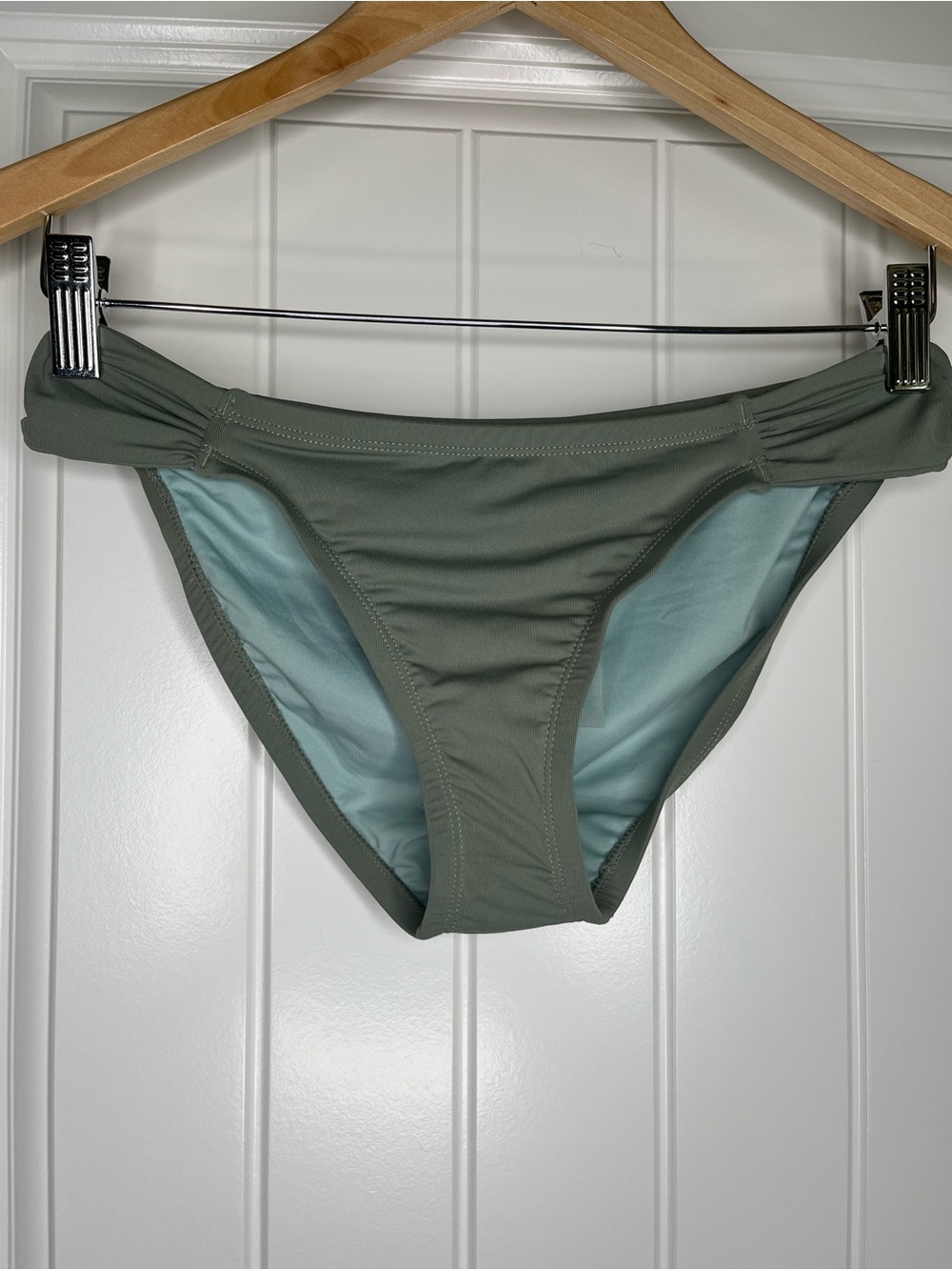 Carve Designs Womens Cardiff Bikini Bottoms Sage Green Solid Swim Size Small